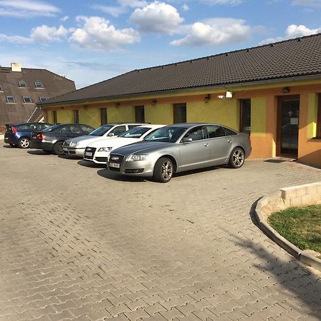 Hotel Pohadka Most Exterior photo