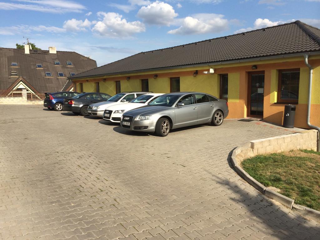 Hotel Pohadka Most Exterior photo