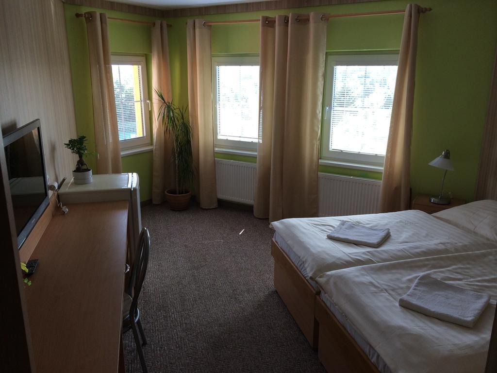 Hotel Pohadka Most Room photo
